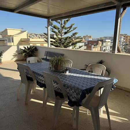 Perriera House 公寓 夏卡